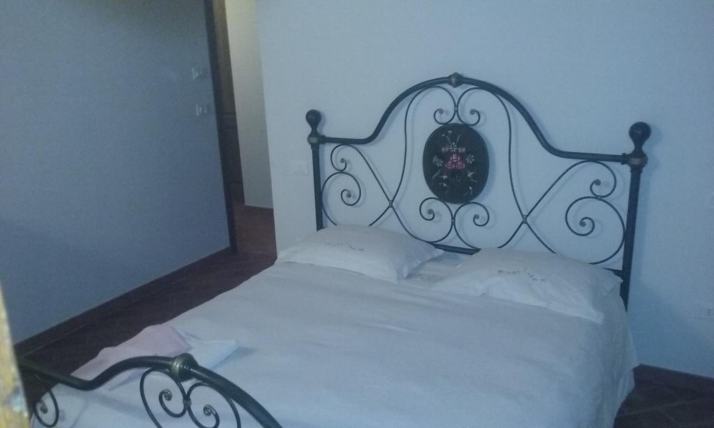 Agriturismo Il Poderetto 리치아나 나르디 객실 사진